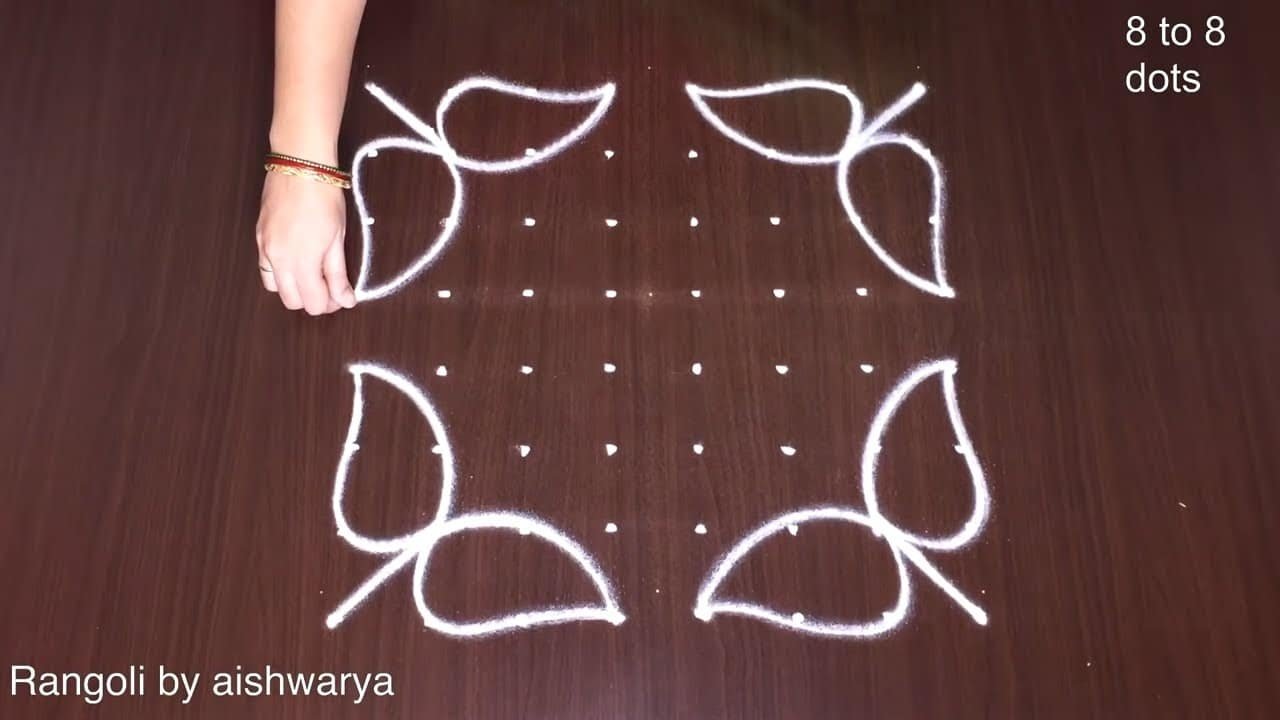 Too Cute Simple Poo Rangoli