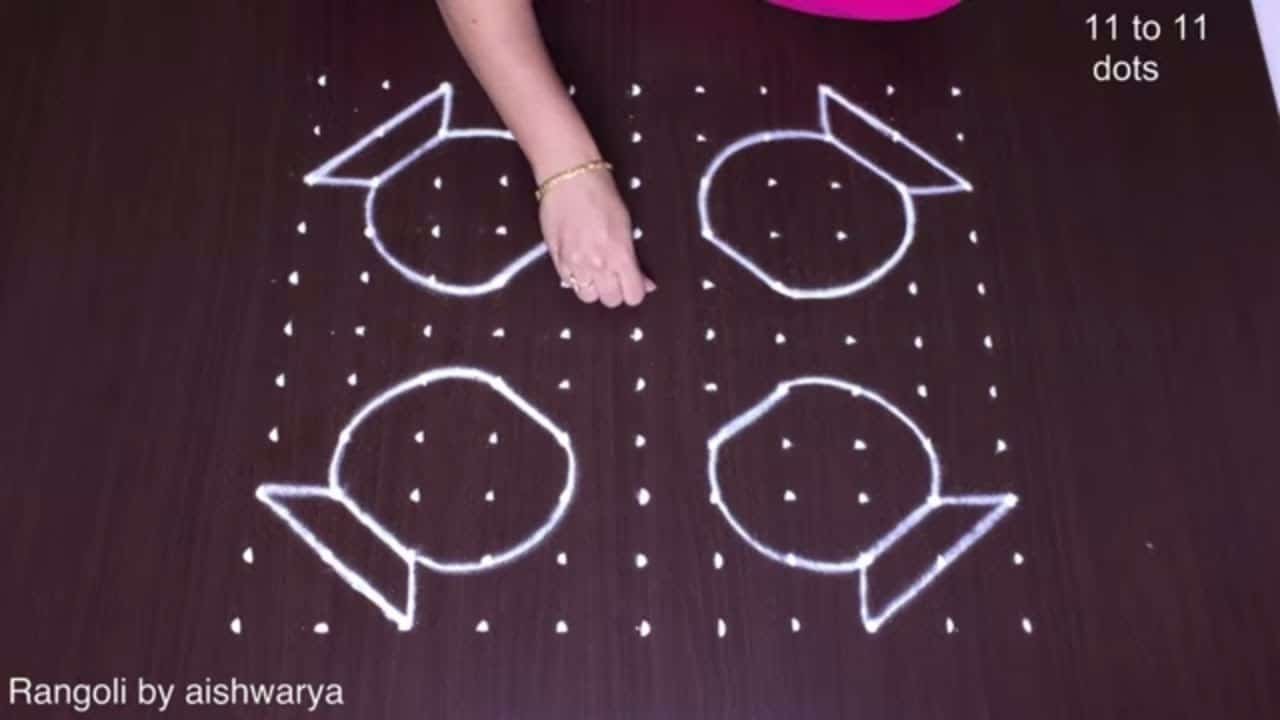 Traditional Bhogi Kundala Muggulu