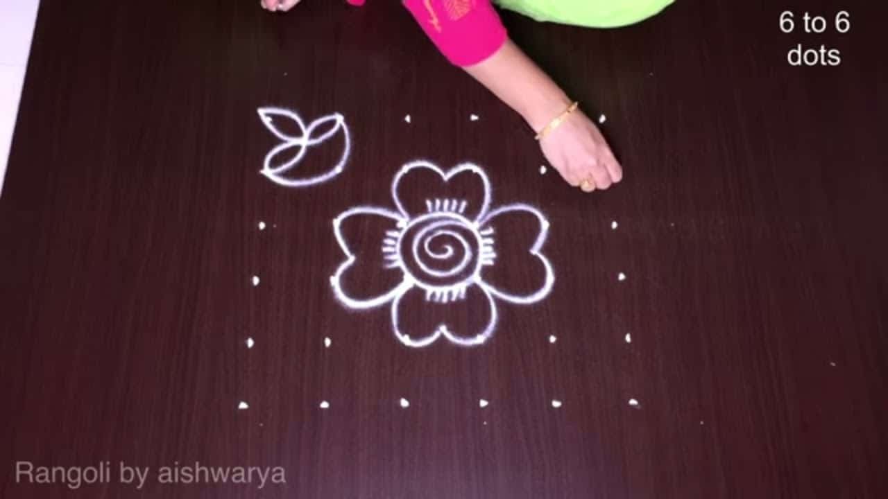 Traditional Friday Diya Pulli Designs Rangoli