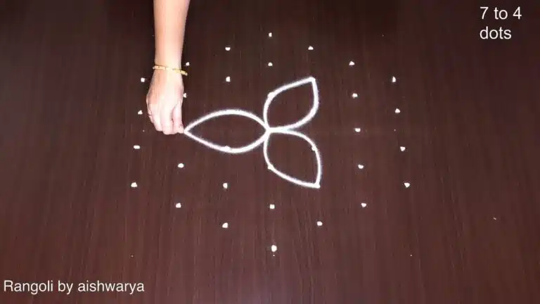 7×4 dots muggulu