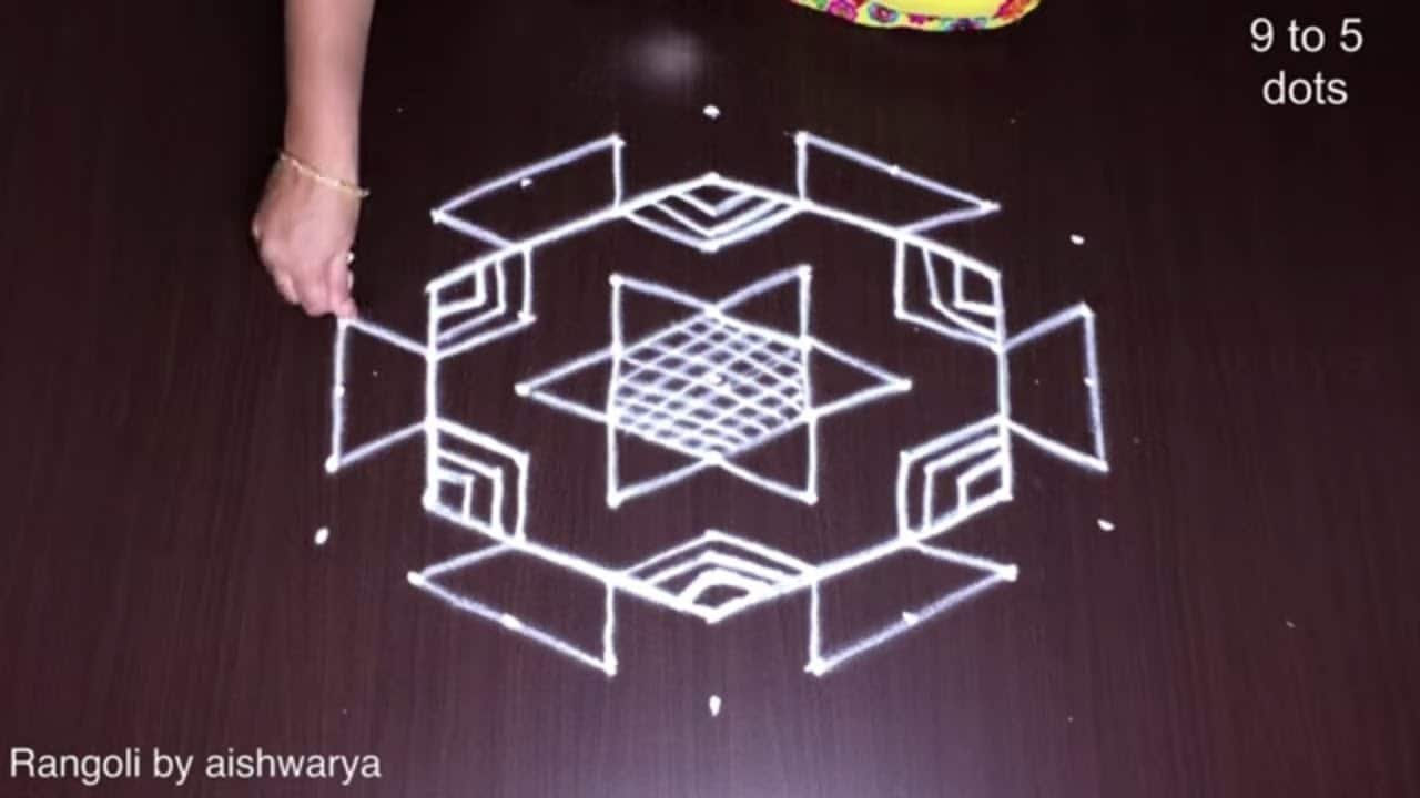 Vibrant Deepavali Kolam Rangoli