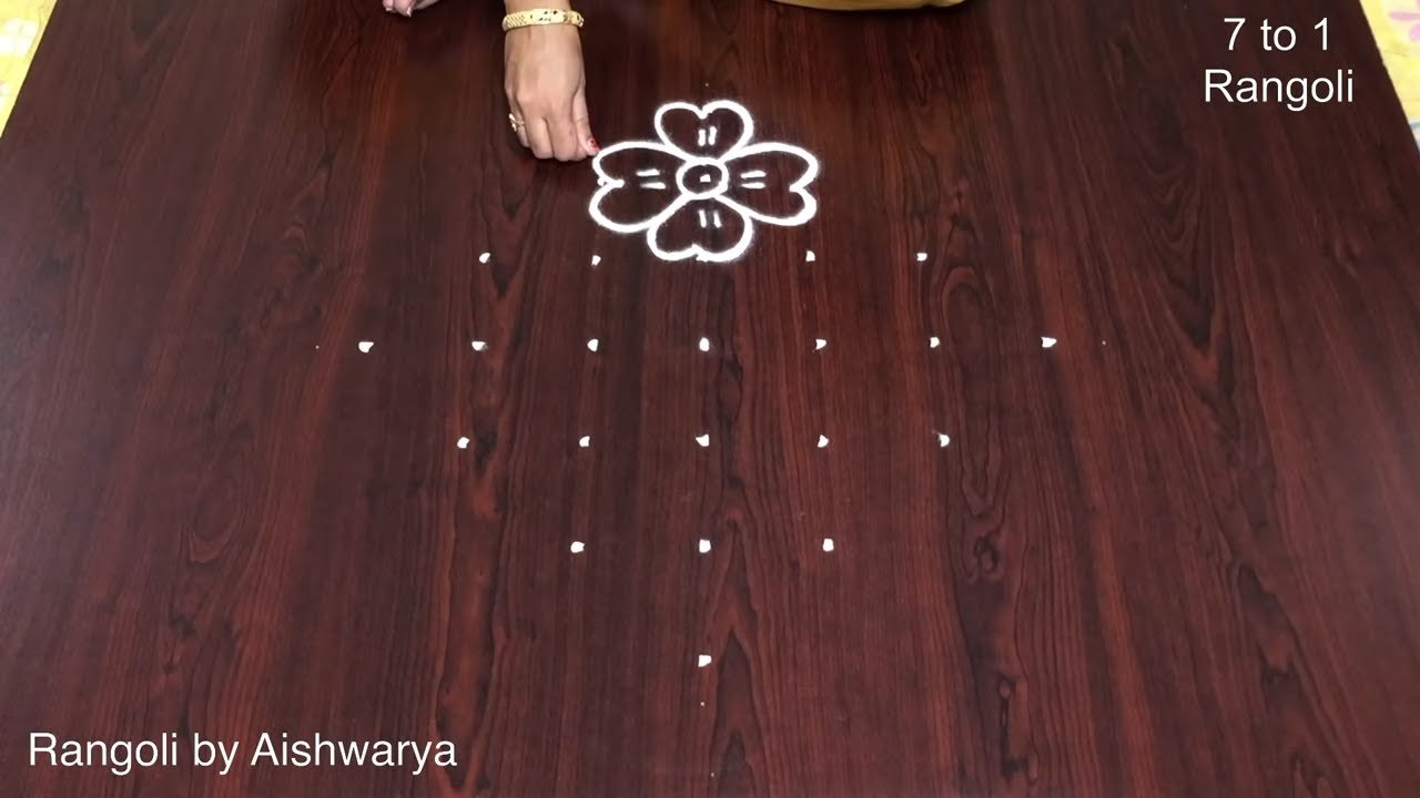 Vilakku Kolam With Dots
